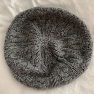 100% CASHMERE BERET